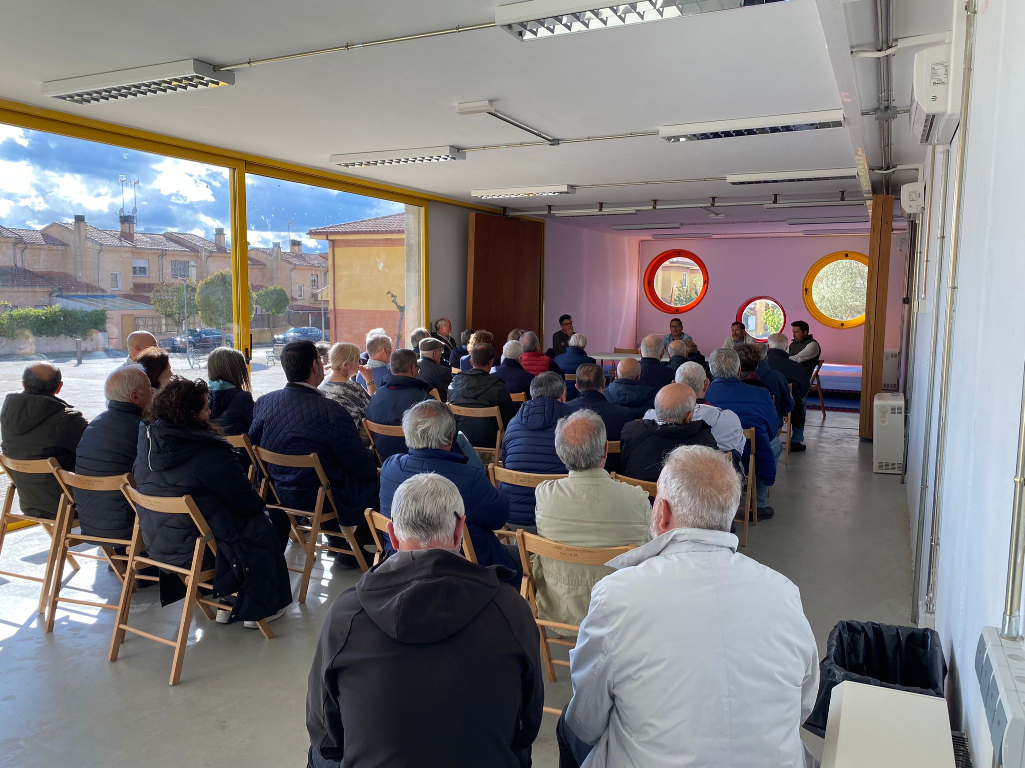 Asamblea informativa en el Multiusos