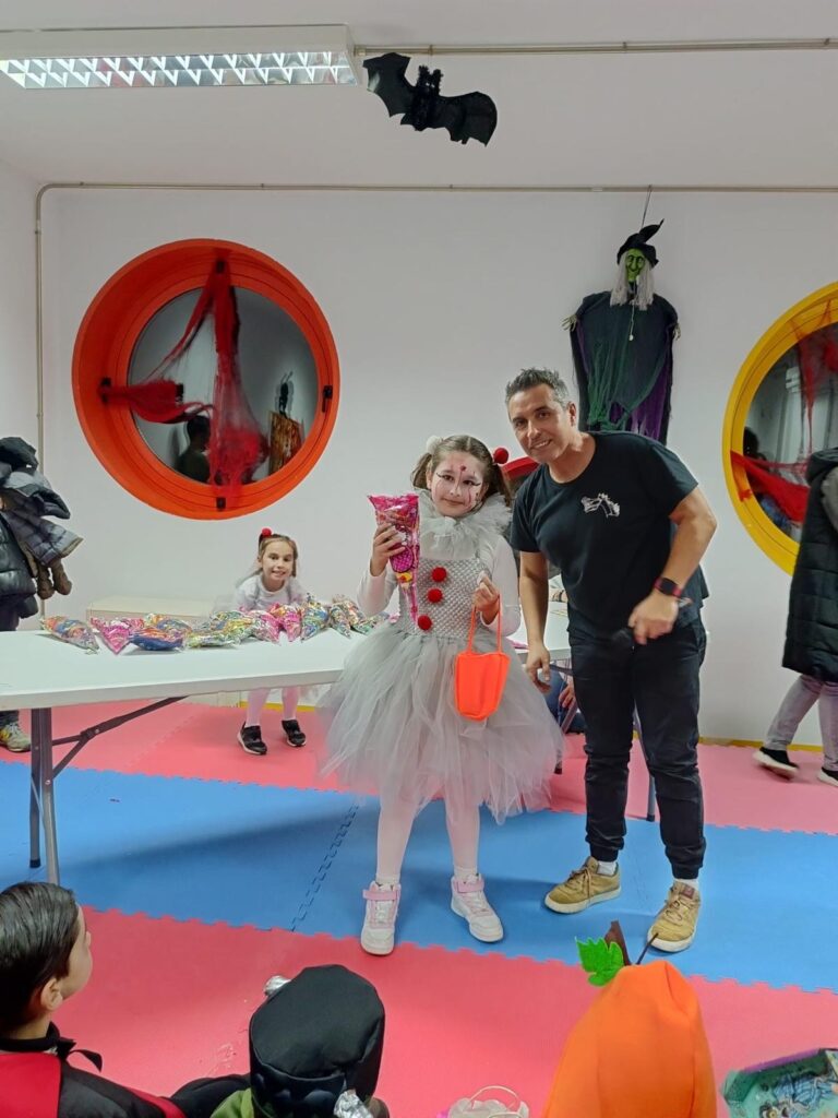 Gran éxito en la Fiesta de Halloween en Galindo y Perahuy: Magia, diversión y tradición
