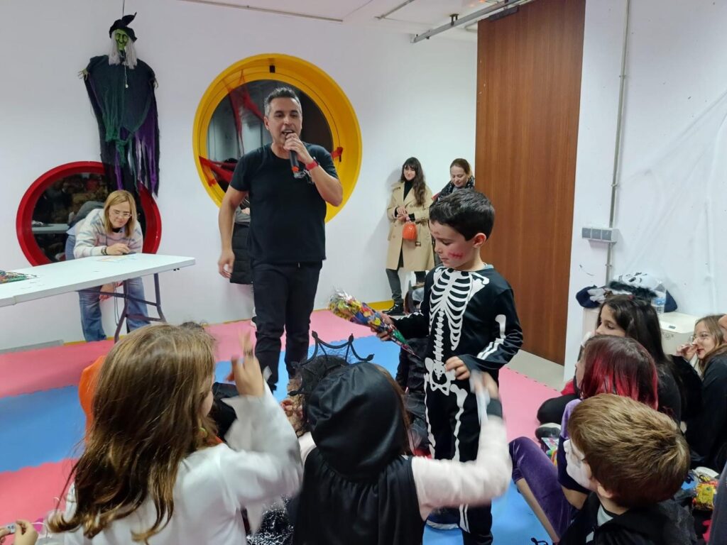 Gran éxito en la Fiesta de Halloween en Galindo y Perahuy: Magia, diversión y tradición