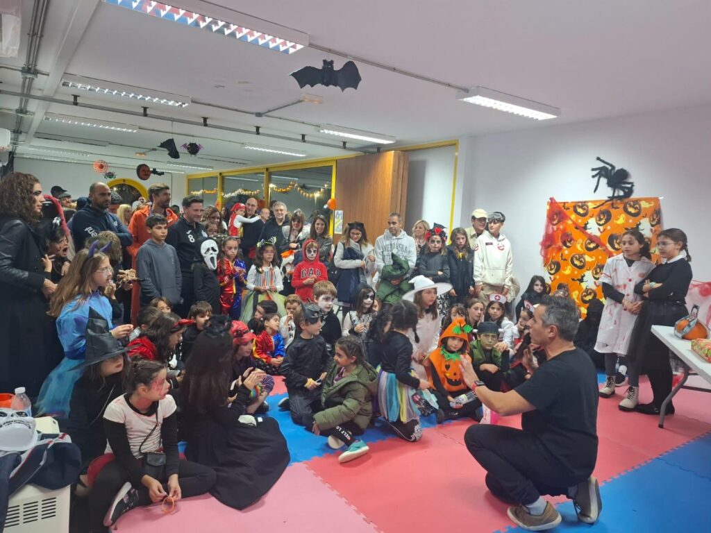Gran éxito en la Fiesta de Halloween en Galindo y Perahuy: Magia, diversión y tradición