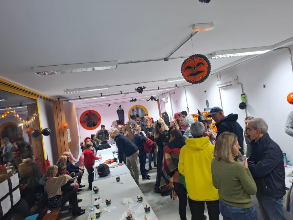 Gran éxito en la Fiesta de Halloween en Galindo y Perahuy: Magia, diversión y tradición