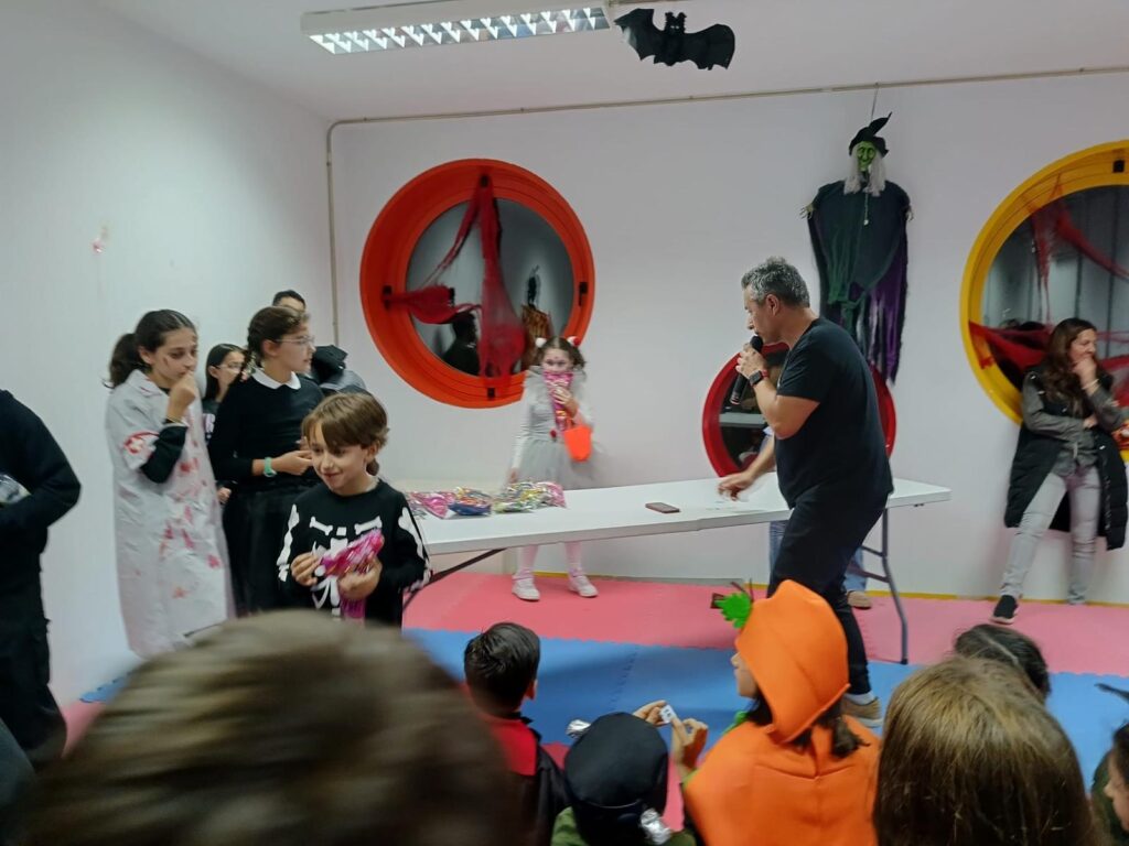 Gran éxito en la Fiesta de Halloween en Galindo y Perahuy: Magia, diversión y tradición