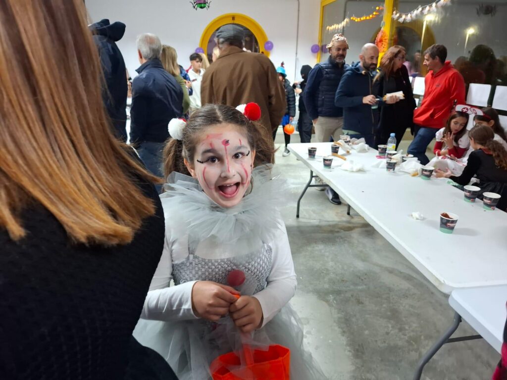Gran éxito en la Fiesta de Halloween en Galindo y Perahuy: Magia, diversión y tradición