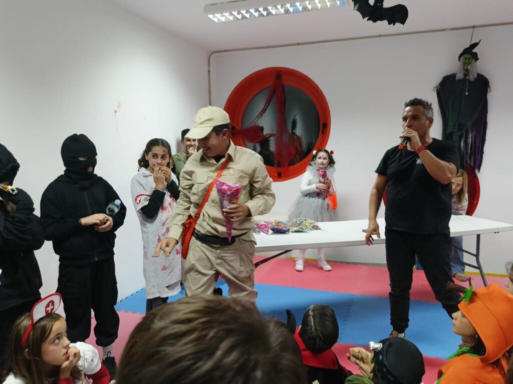 Gran éxito en la Fiesta de Halloween en Galindo y Perahuy: Magia, diversión y tradición
