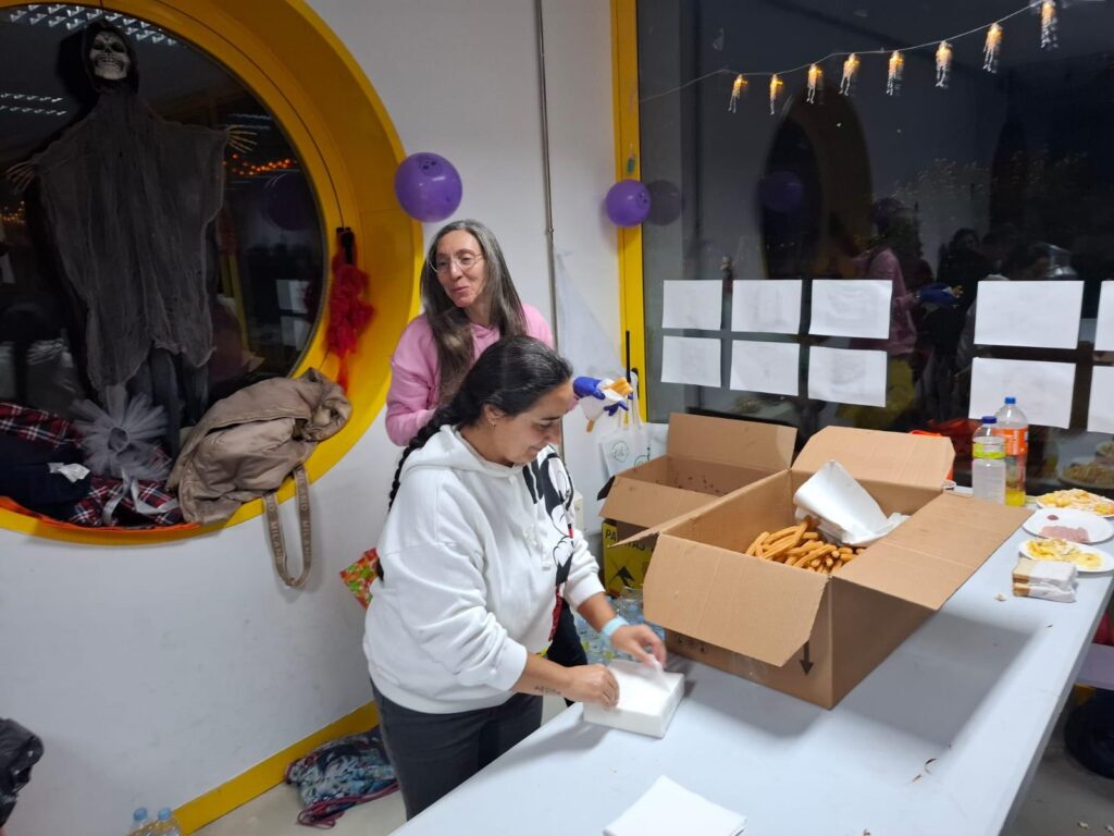 Gran éxito en la Fiesta de Halloween en Galindo y Perahuy: Magia, diversión y tradición