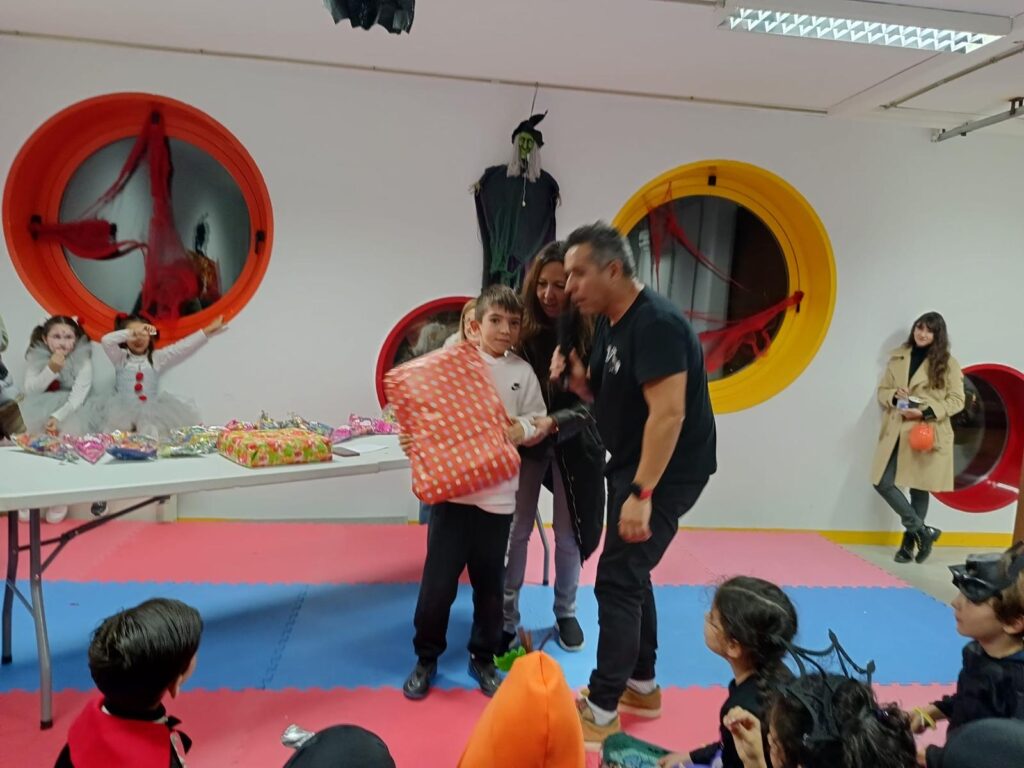 Gran éxito en la Fiesta de Halloween en Galindo y Perahuy: Magia, diversión y tradición