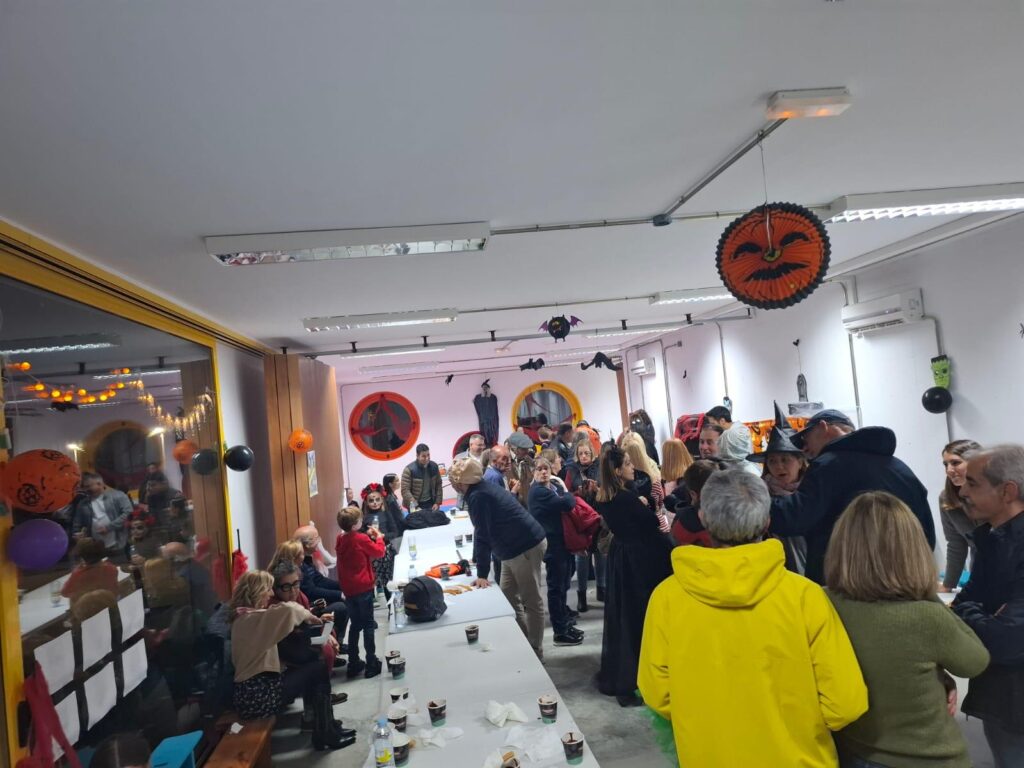 Gran éxito en la Fiesta de Halloween en Galindo y Perahuy: Magia, diversión y tradición