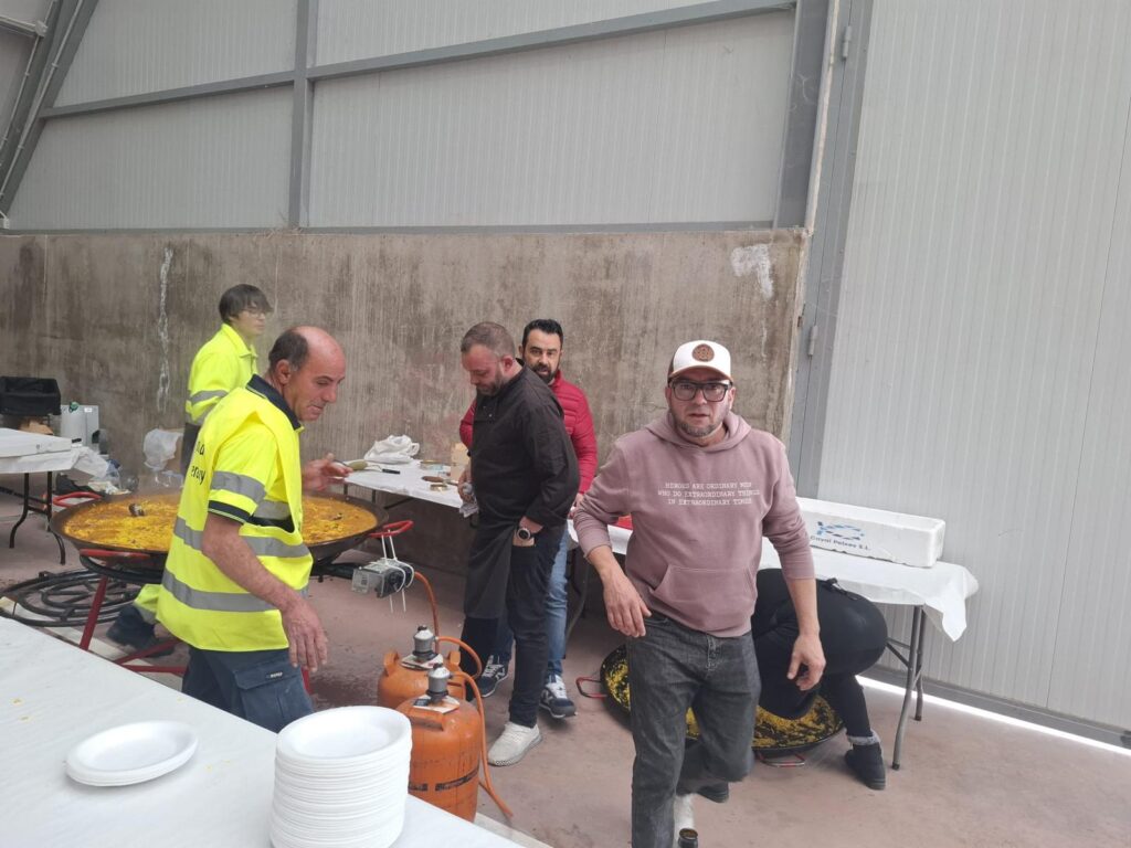 Éxito rotundo en la comida popular de las Fiestas de Santa Lucía