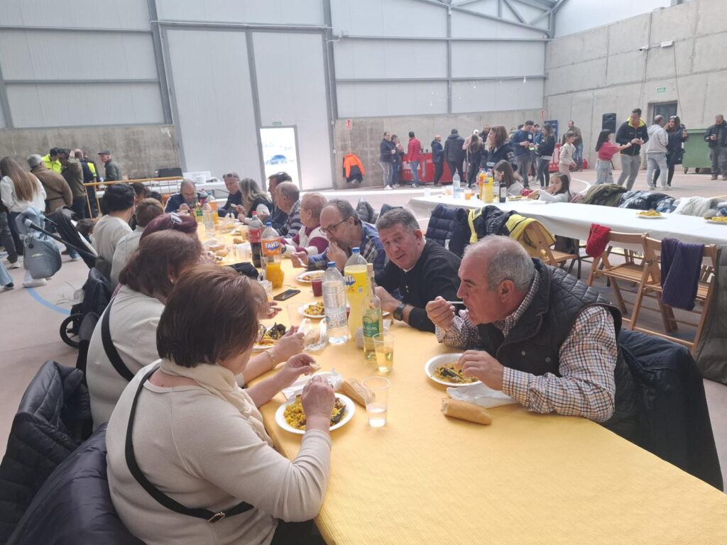 Éxito rotundo en la comida popular de las Fiestas de Santa Lucía