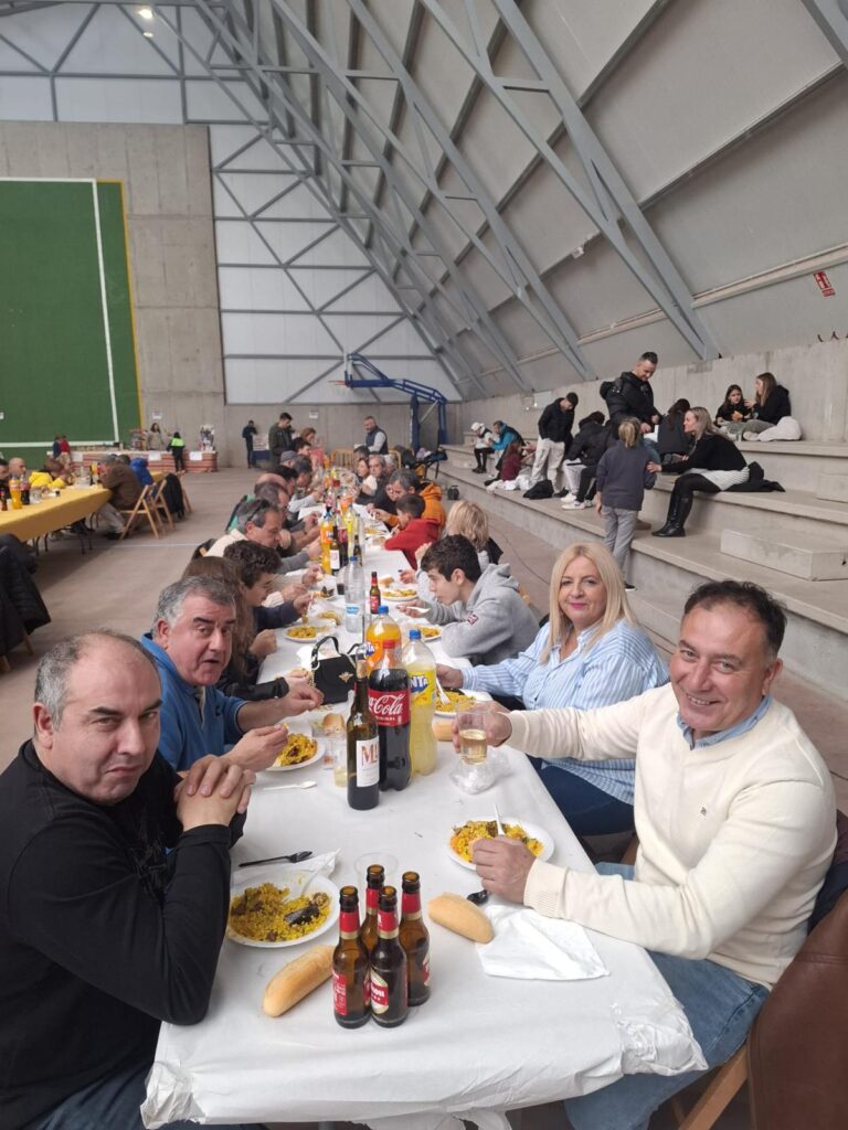 Éxito rotundo en la comida popular de las Fiestas de Santa Lucía