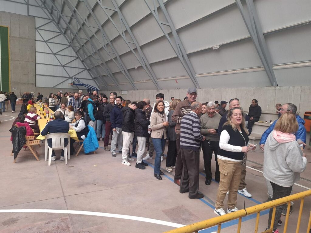 Éxito rotundo en la comida popular de las Fiestas de Santa Lucía