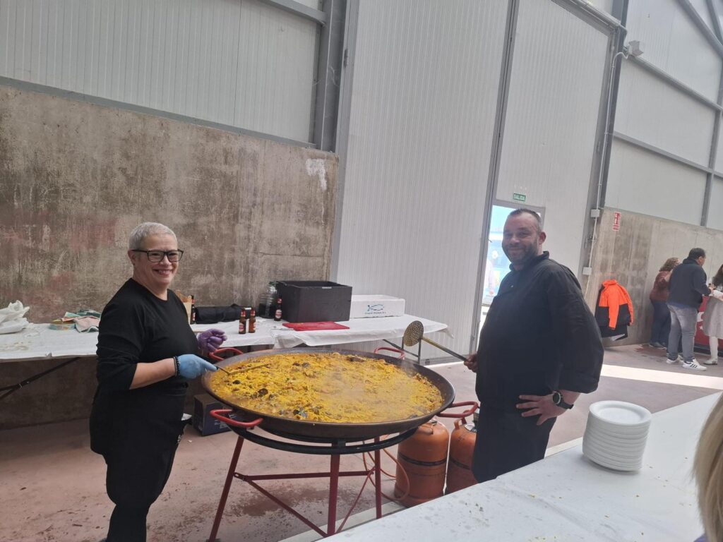 Éxito rotundo en la comida popular de las Fiestas de Santa Lucía