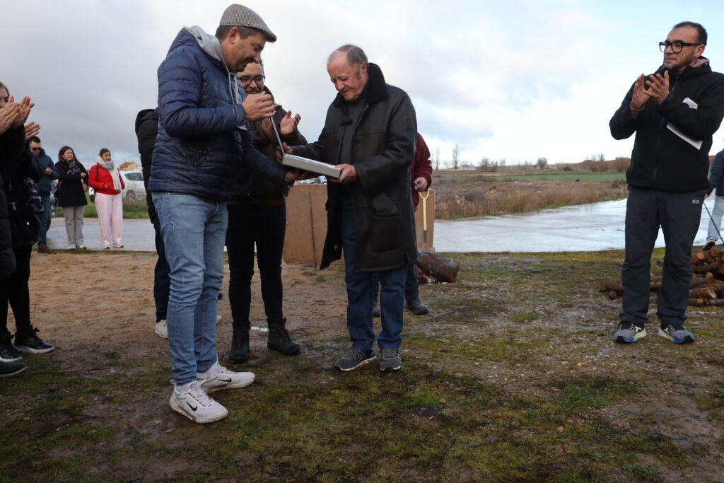 Galindo y Perahuy rinde homenaje al empresario Eustaquio Andrés en la II Fiesta de la Matanza Tradicional