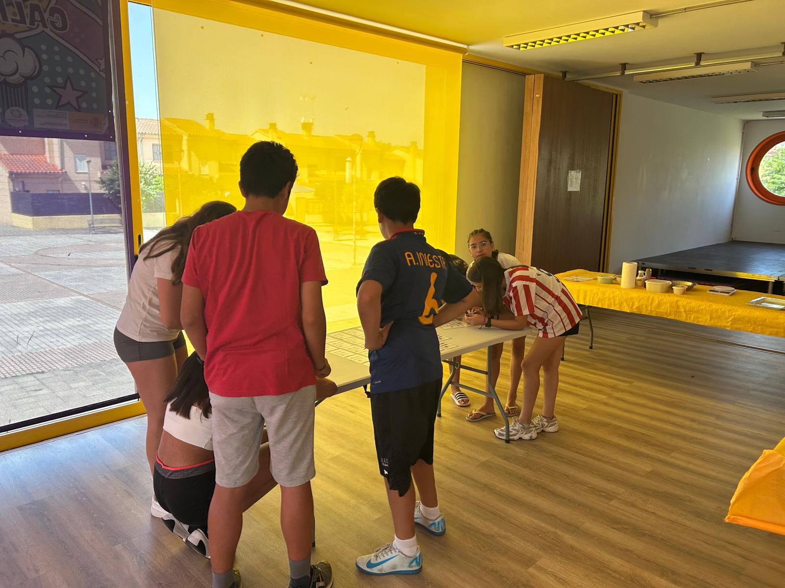 Éxito del taller de repostería para niños y adolescentes celebrado en Galindo y Perahuy