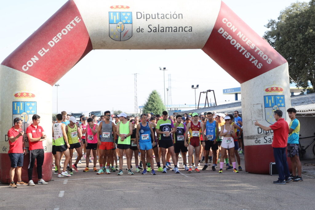 Éxito de participación en el II Cross Urbanizaciones de Galindo y Perahuy
