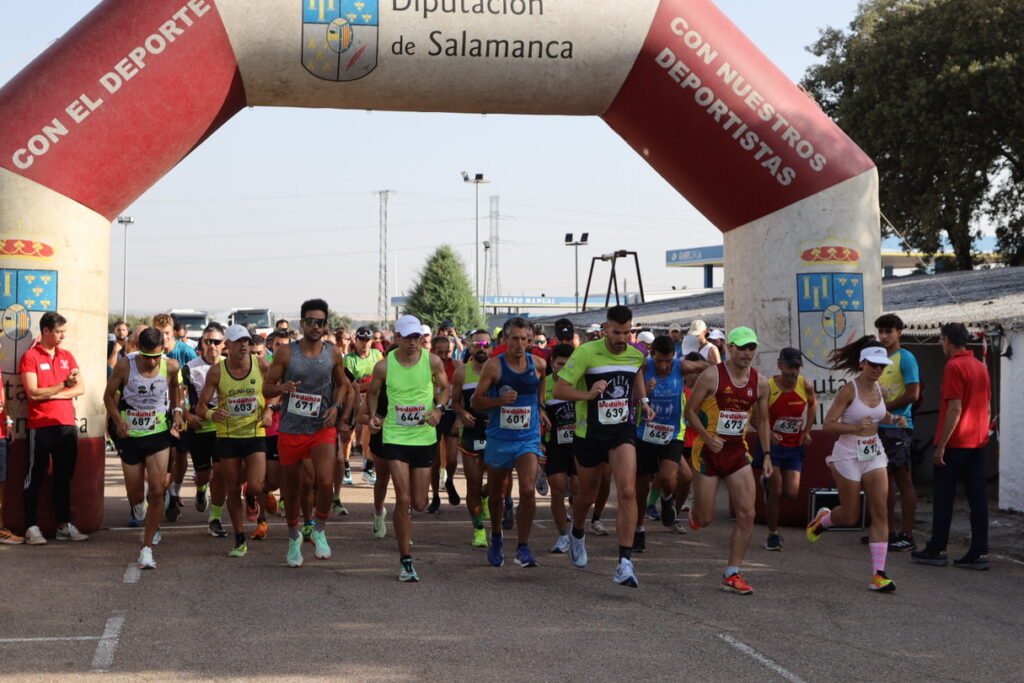 Éxito de participación en el II Cross Urbanizaciones de Galindo y Perahuy